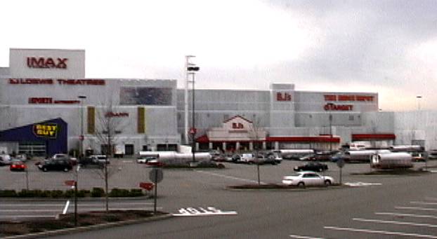 Palisade's Center Apple Store grand opening