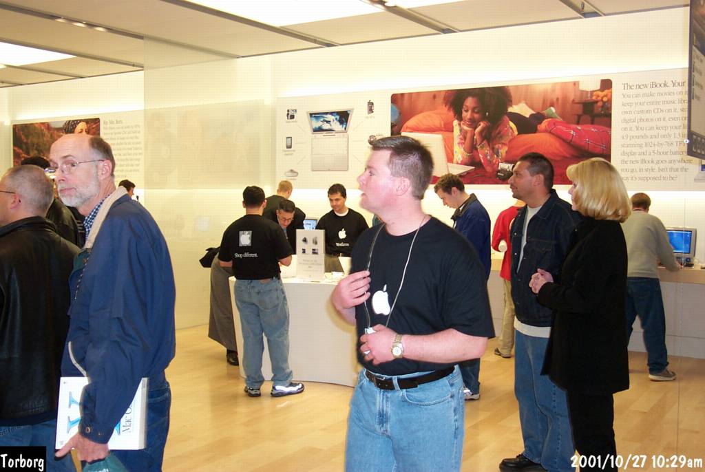 West Farms Apple Store grand opening - Tadd Torborg